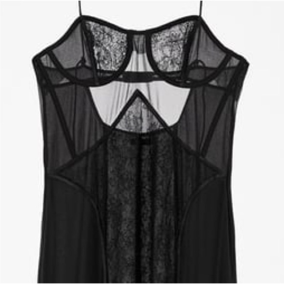 Zara LONG LACE DRESS - Picture 11 of 13